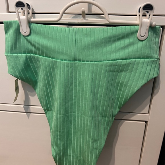 Aerie green bikini NWT - Picture 5 of 6